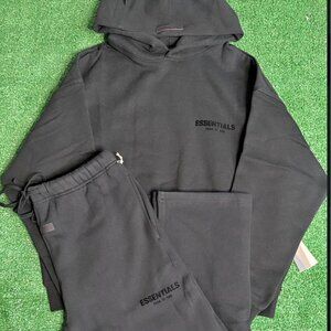 Essentials medium new black set hoodie and sweatpants